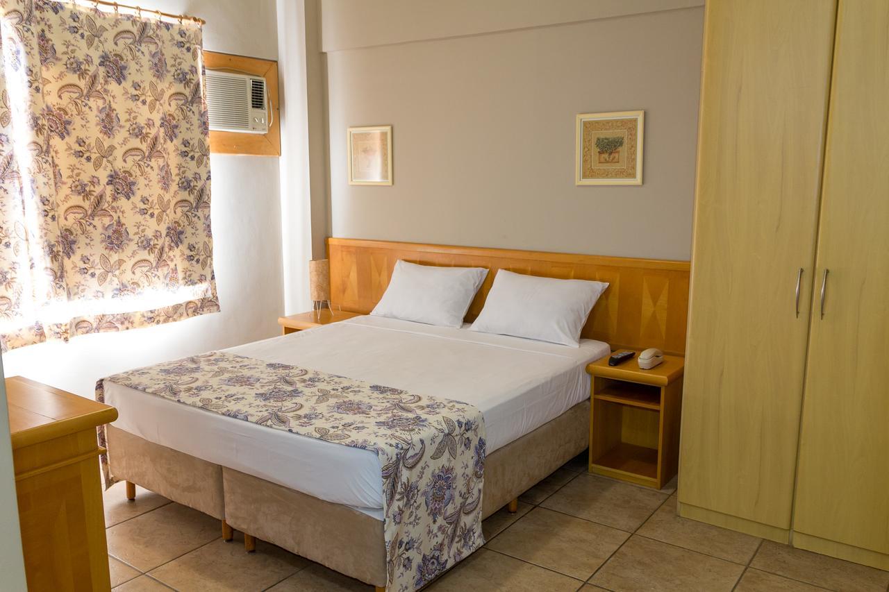 Maria Quiteria Hotel & Flat フェイラ・デ・サンタナ エクステリア 写真